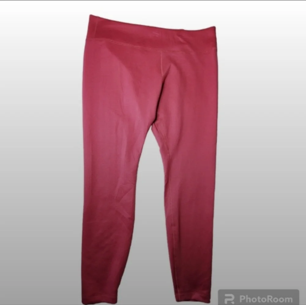 Nike One Tight Fit Legging Pink